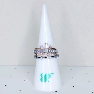 New Bomb Party Delicates “Stars Breathing Softness Into Light” Size 6 RG13928